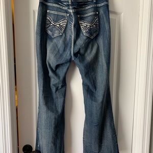 Roz & Ali size 16 jeans with sequin/rhinestones